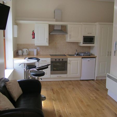 קורק College View Apartments מראה חיצוני תמונה